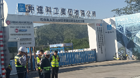 深圳坪山區(qū)人民醫(yī)院遷址重建，旭東建筑、施工、市政圍擋廠家值得信賴！